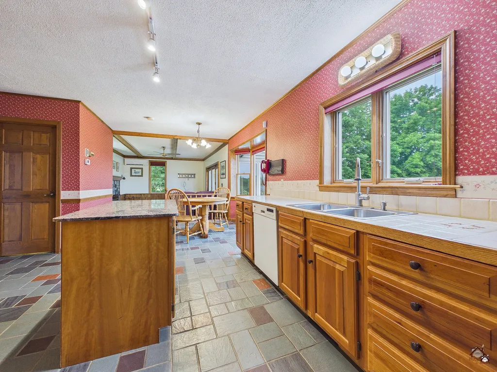 446 Ridge Road Fairfield ME 04937