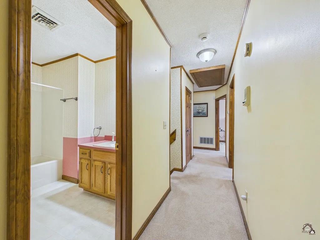 446 Ridge Road Fairfield ME 04937
