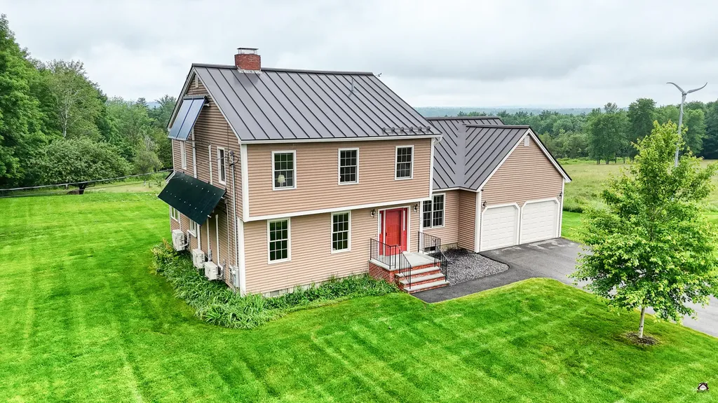 446 Ridge Road Fairfield ME 04937