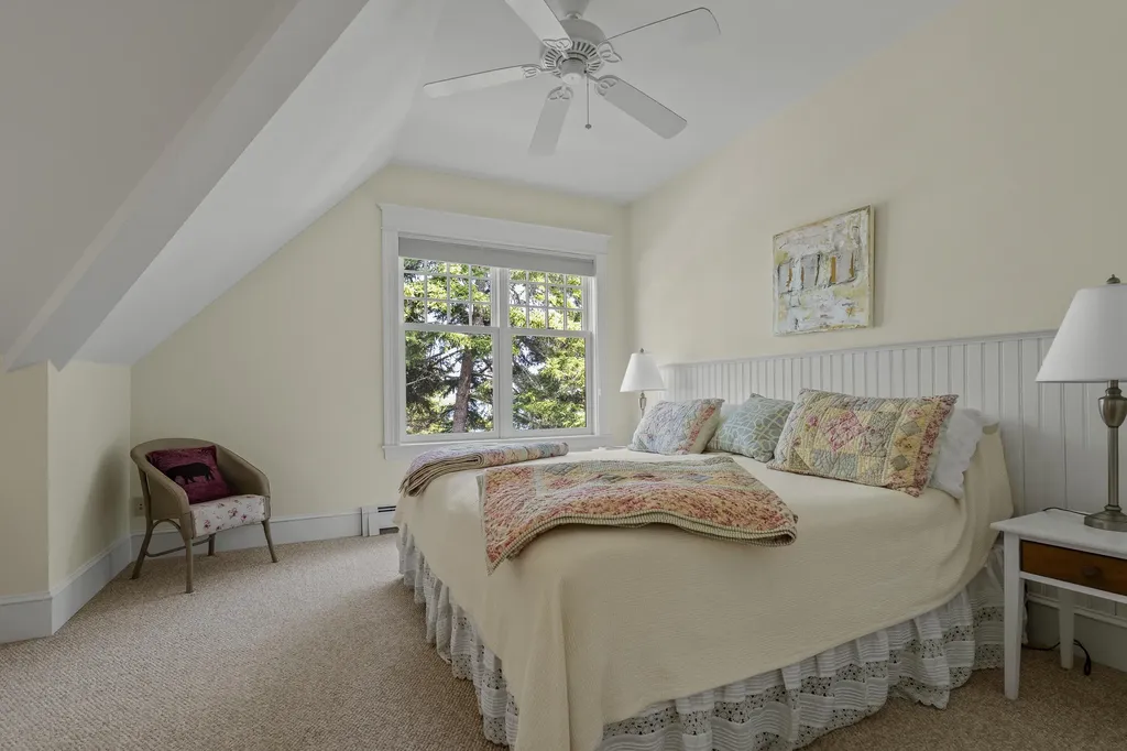 34 Cragmoor Lane Harpswell ME 04003