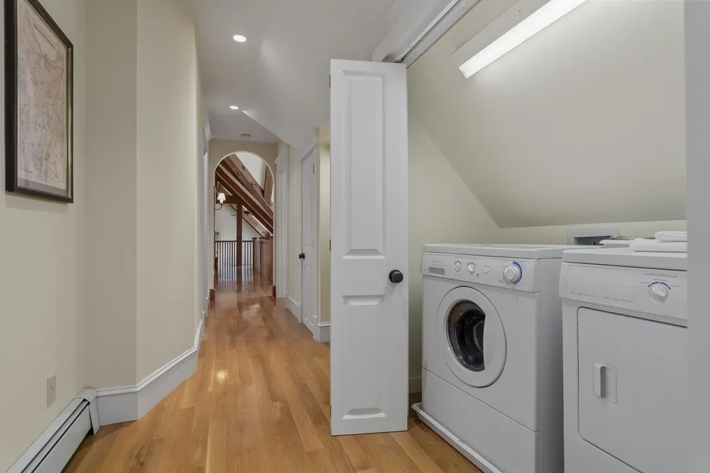 34 Cragmoor Lane Harpswell ME 04003