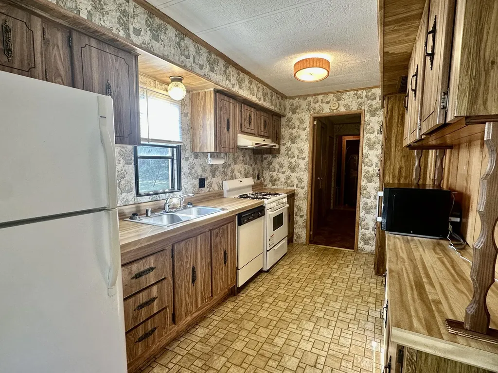 78 Poplar Park Drive Wells ME 04090