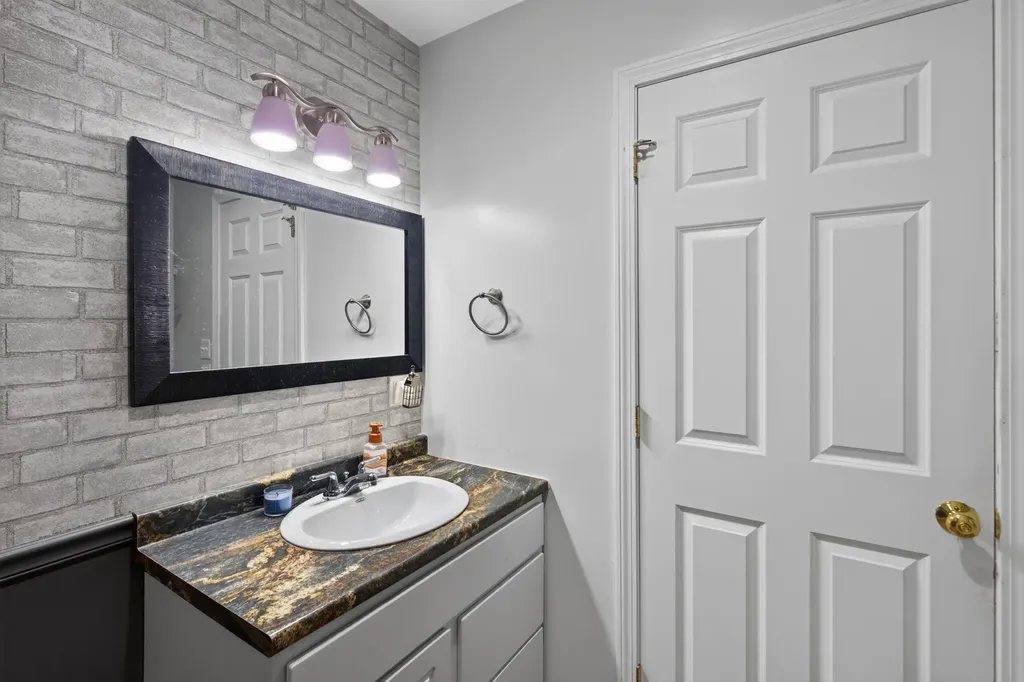 44 Whisper Drive Bangor ME 04401