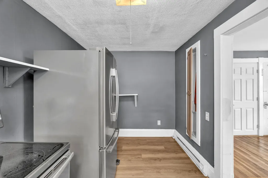 79 Hill Street Biddeford ME 04005
