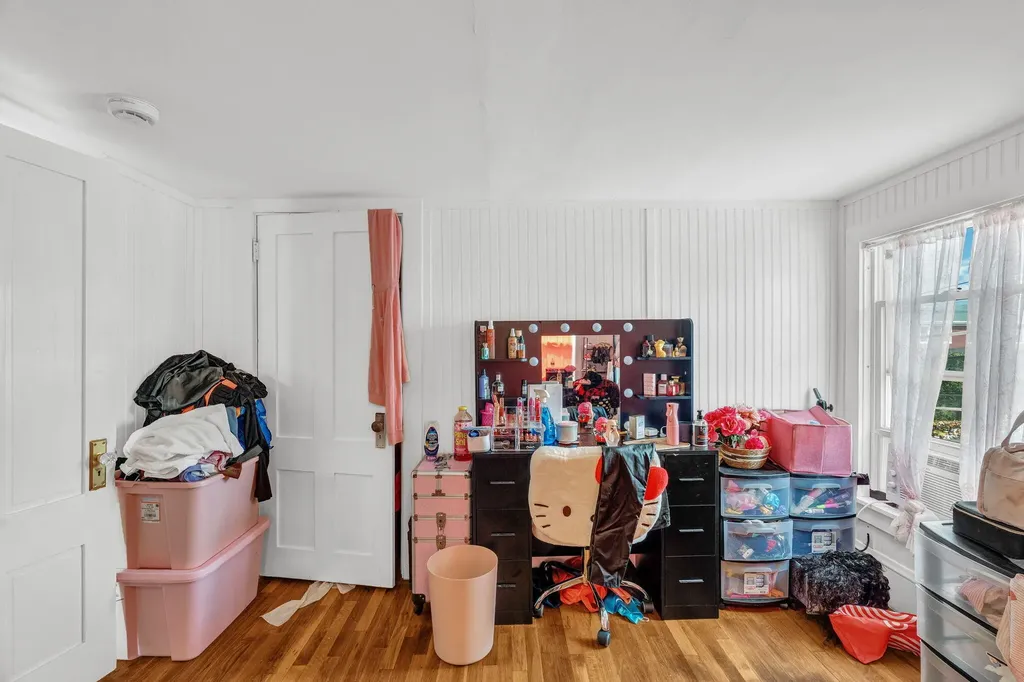 79 Hill Street Biddeford ME 04005