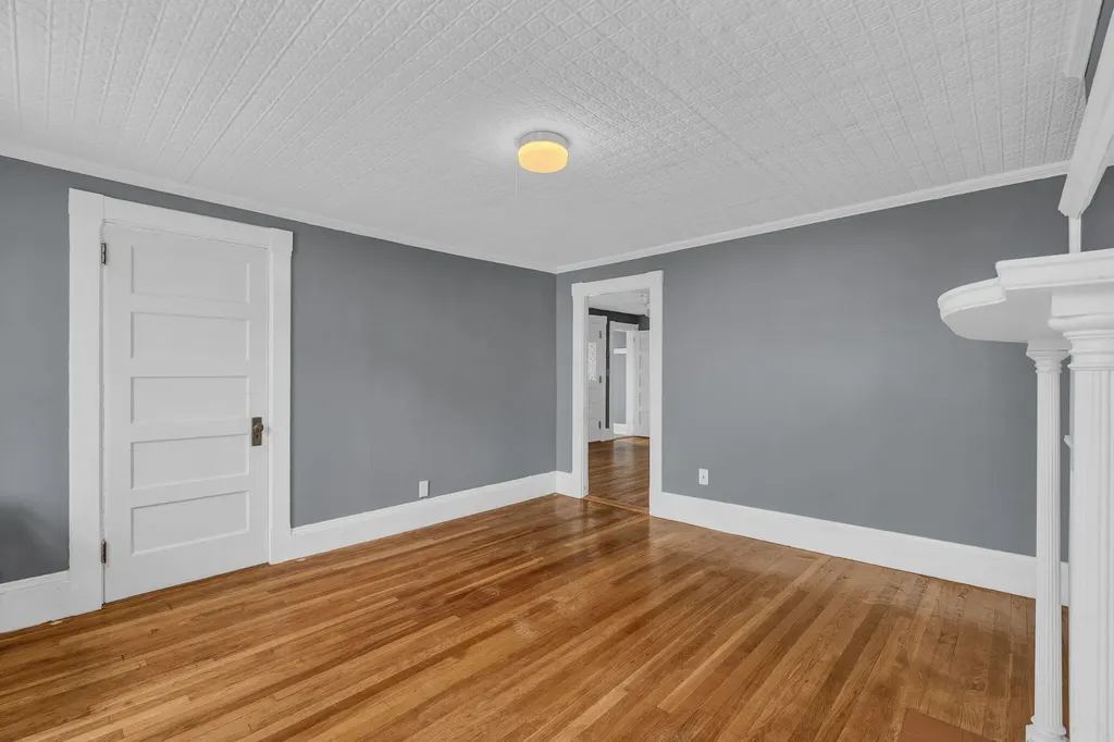 79 Hill Street Biddeford ME 04005