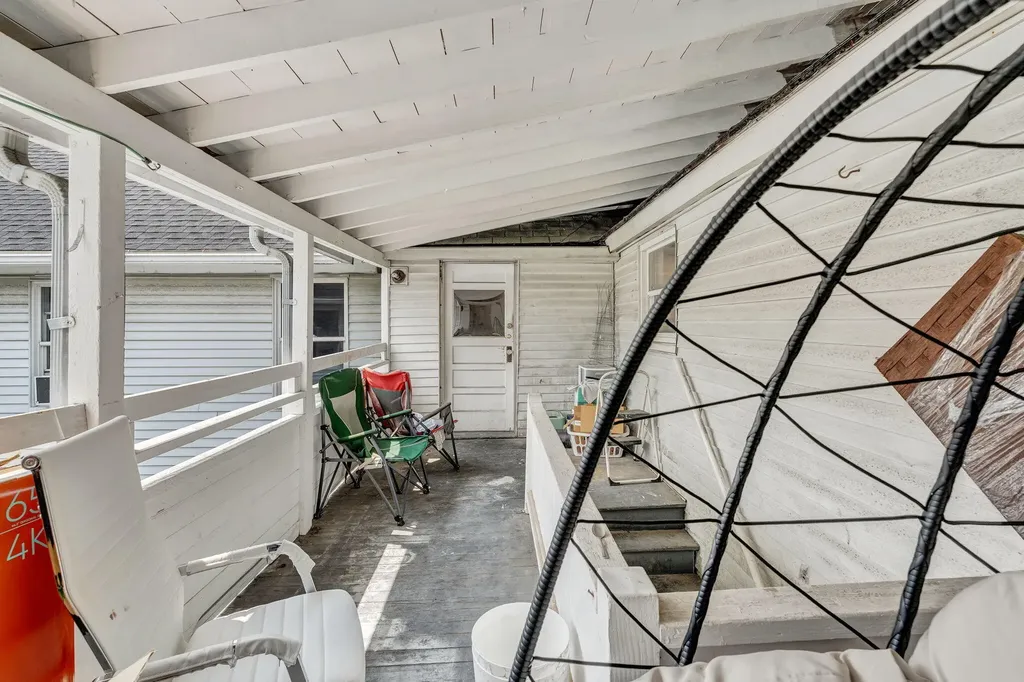 79 Hill Street Biddeford ME 04005