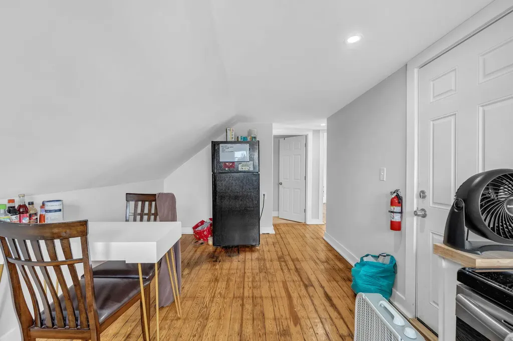79 Hill Street Biddeford ME 04005