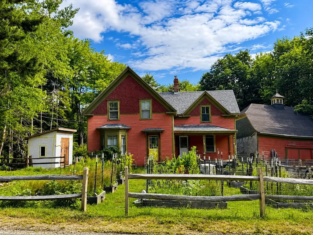 96 Dyer's Bay Road Steuben ME 04680