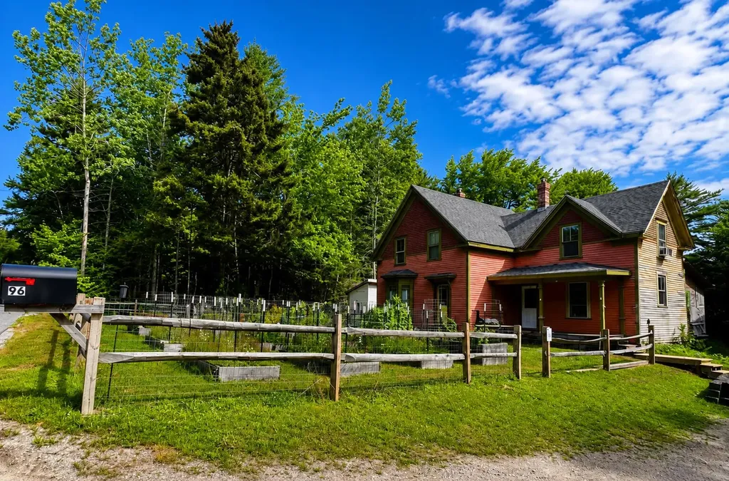 96 Dyer's Bay Road Steuben ME 04680