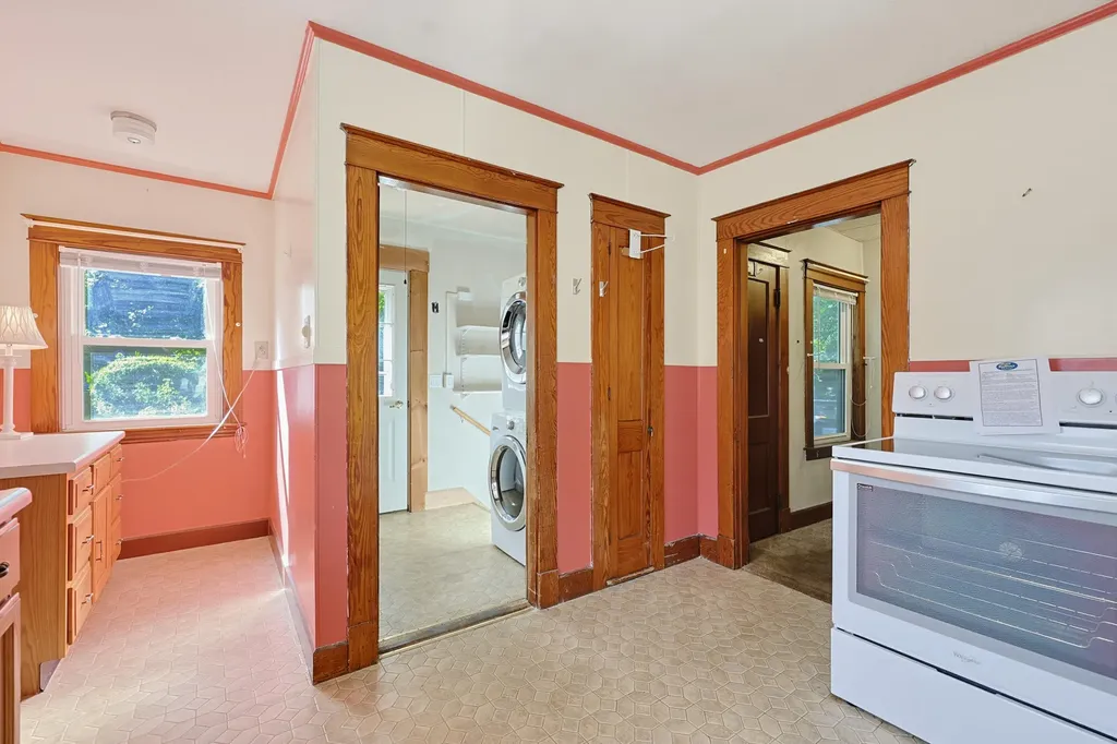 49 Orchard Street Auburn ME 04210