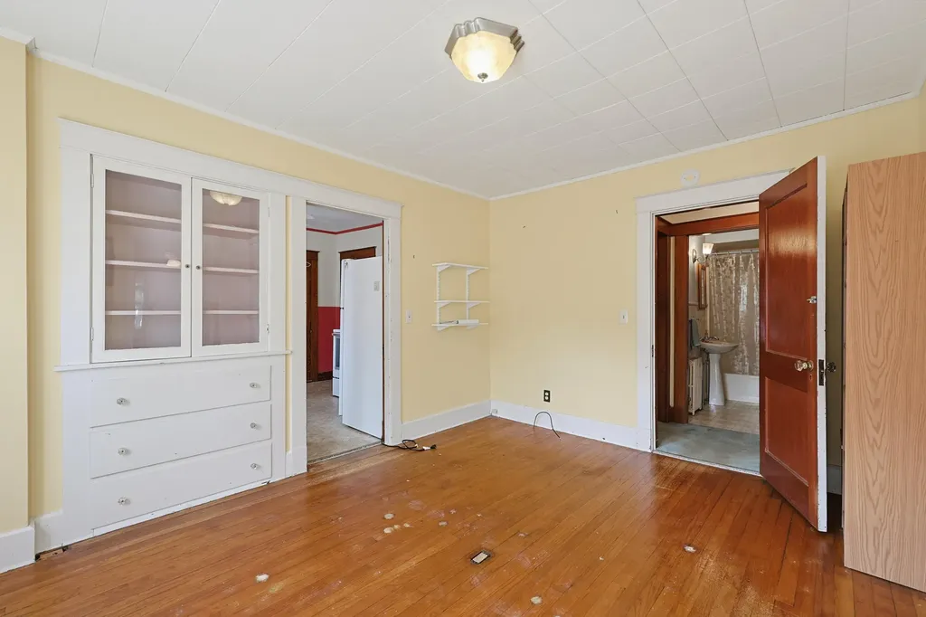 49 Orchard Street Auburn ME 04210
