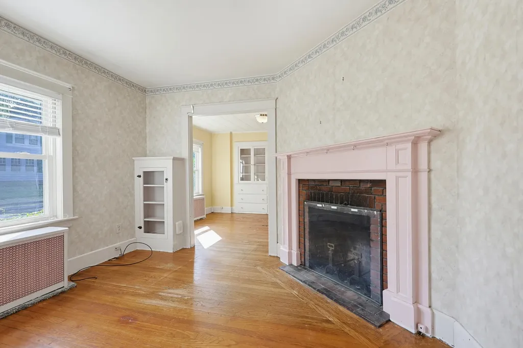 49 Orchard Street Auburn ME 04210