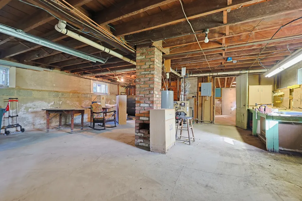 49 Orchard Street Auburn ME 04210