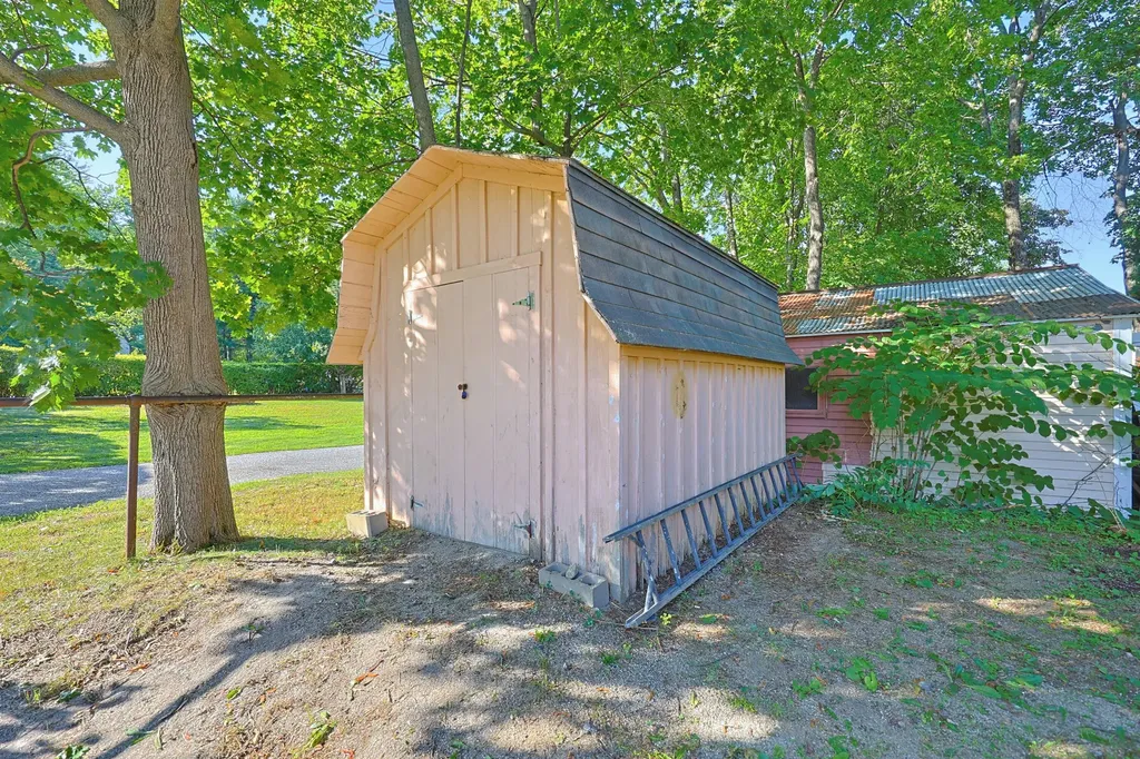 49 Orchard Street Auburn ME 04210