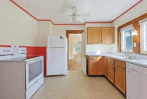 49 Orchard Street Auburn ME 04210