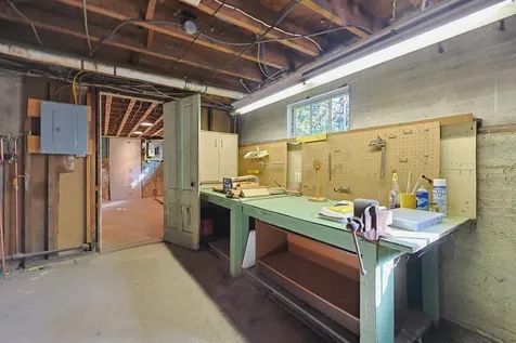 49 Orchard Street Auburn ME 04210