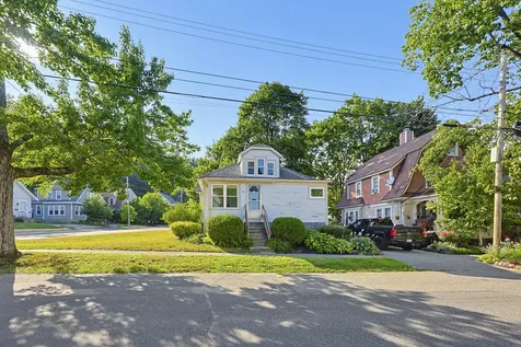 49 Orchard Street Auburn ME 04210