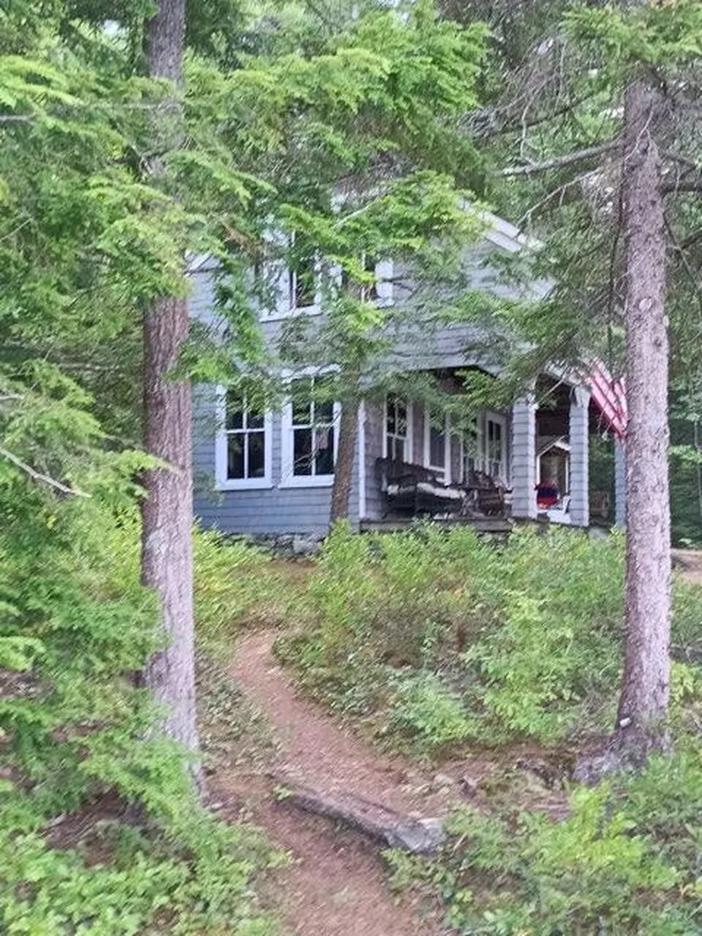 9 Millstone Island Liberty ME 04949