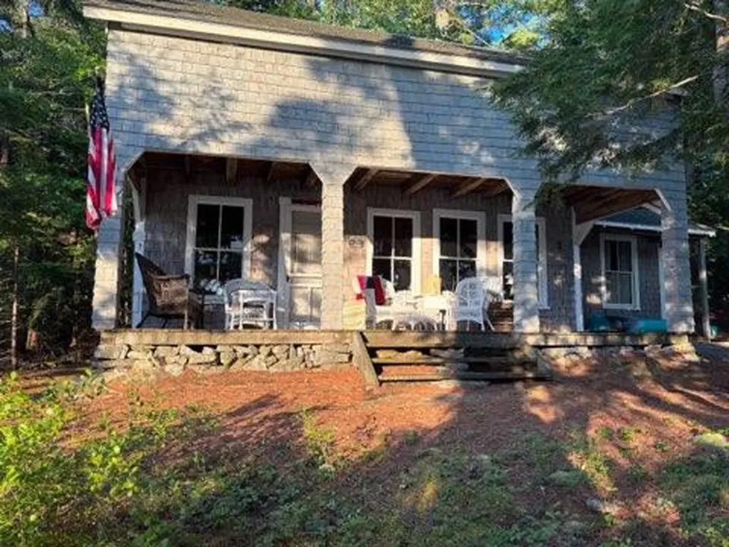 9 Millstone Island Liberty ME 04949