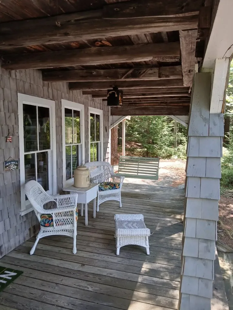 9 Millstone Island Liberty ME 04949