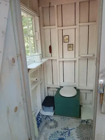 9 Millstone Island Liberty ME 04949