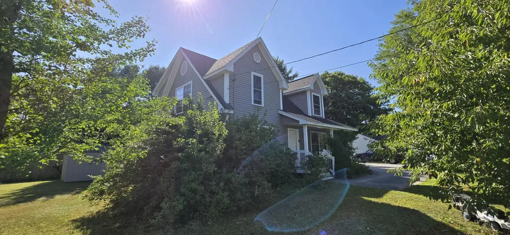 71 Grove Street Lewiston ME 04240
