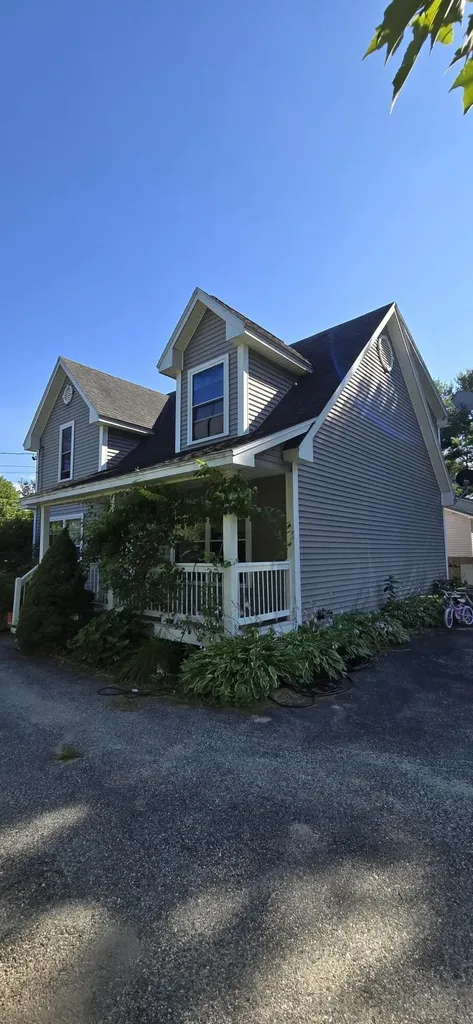 71 Grove Street Lewiston ME 04240