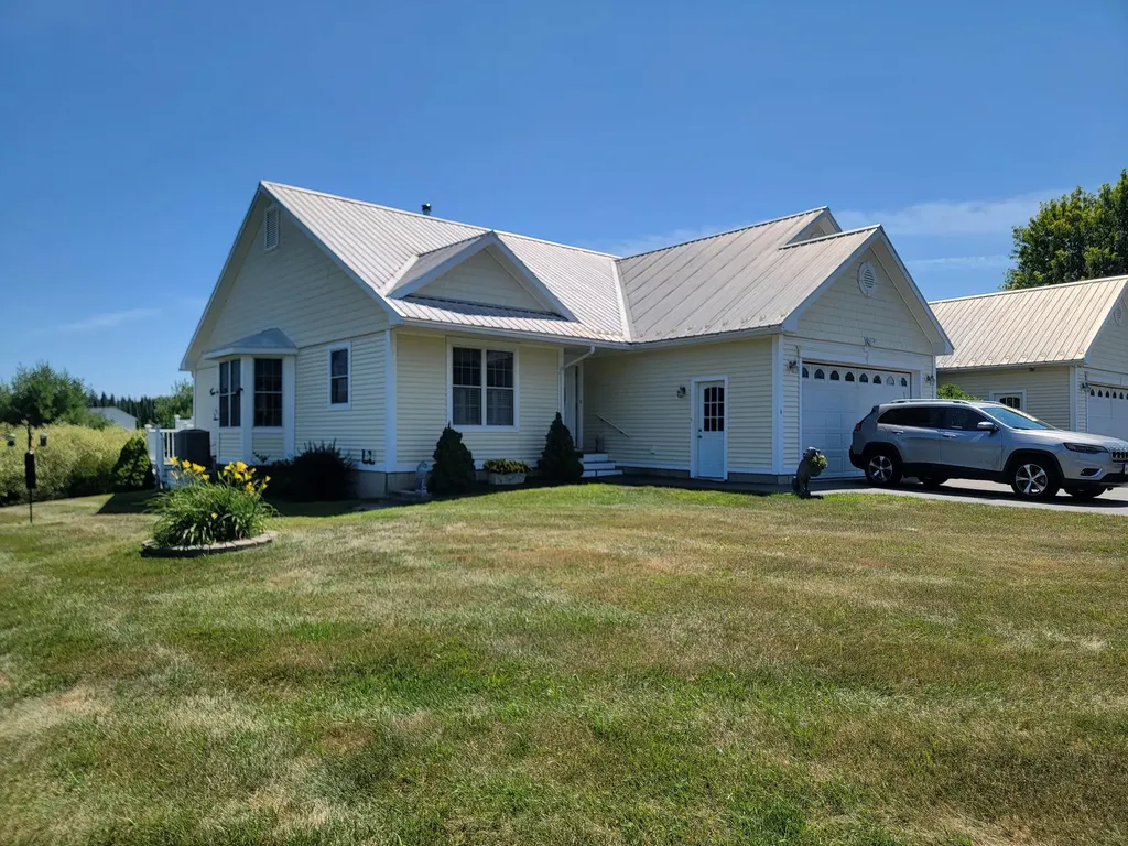 239 Pierce Road Brewer ME 04412
