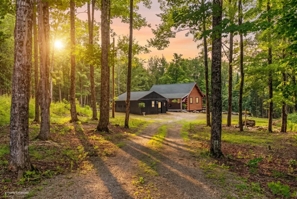 1035 Mullen Road Stetson ME 04488