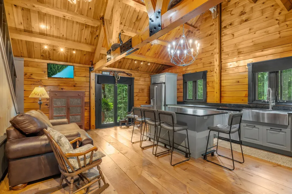 1035 Mullen Road Stetson ME 04488