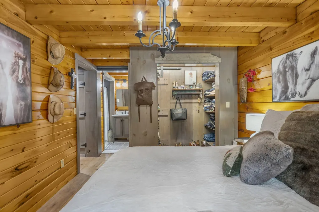 1035 Mullen Road Stetson ME 04488