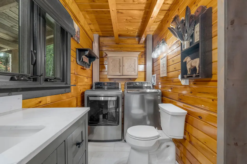 1035 Mullen Road Stetson ME 04488