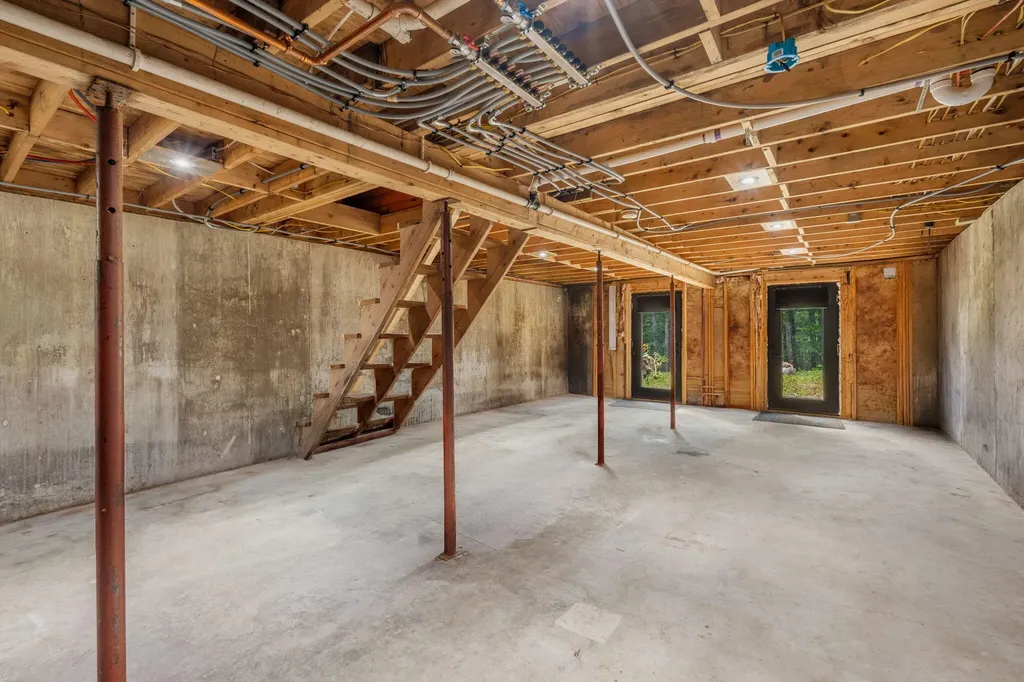 1035 Mullen Road Stetson ME 04488