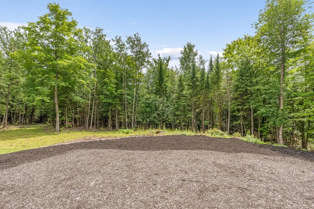 1035 Mullen Road Stetson ME 04488