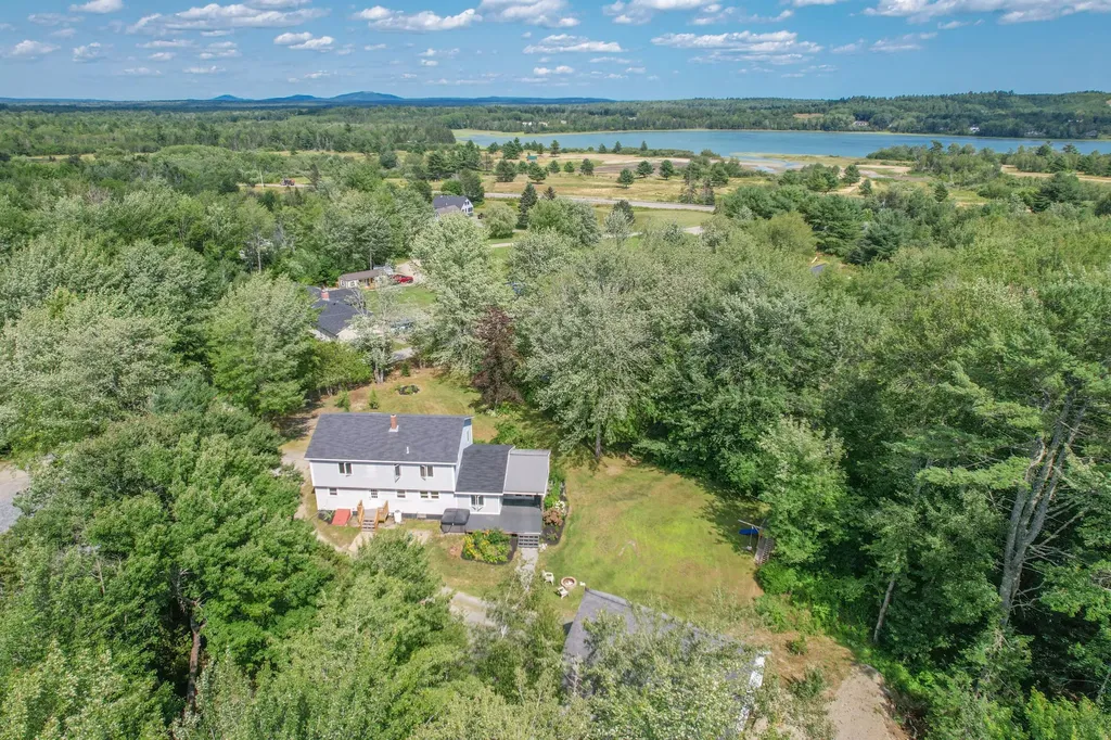 10 Lupine Lane Trenton ME 04605