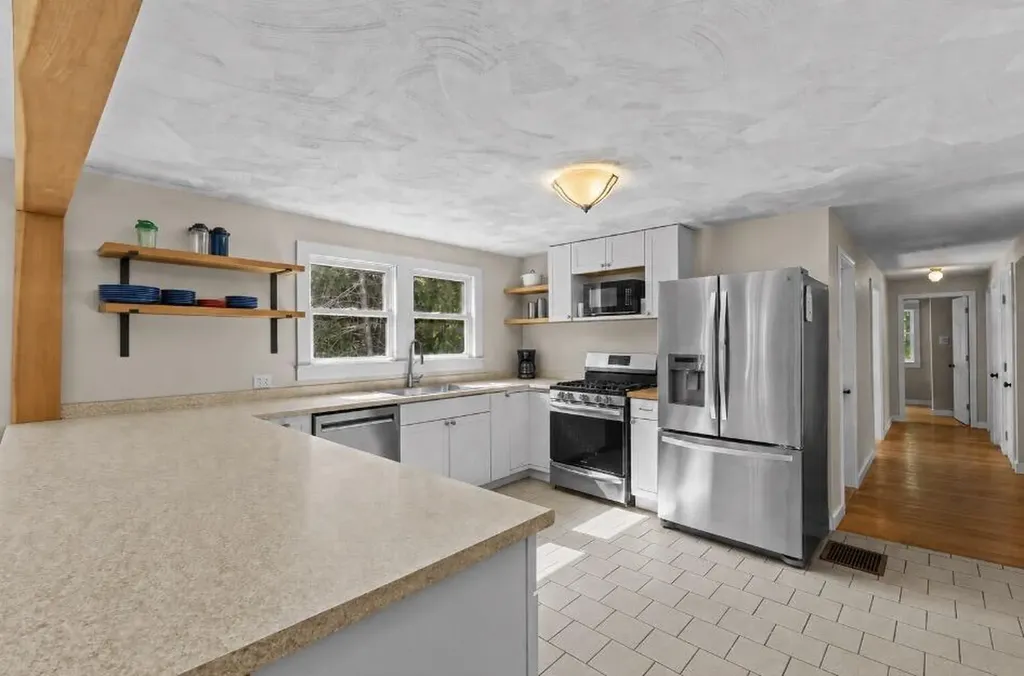 10 Lupine Lane Trenton ME 04605