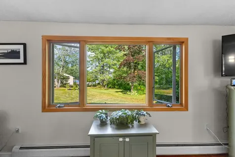 10 Lupine Lane Trenton ME 04605