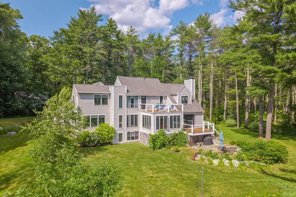 36 Old Boston Road Arundel ME 04046