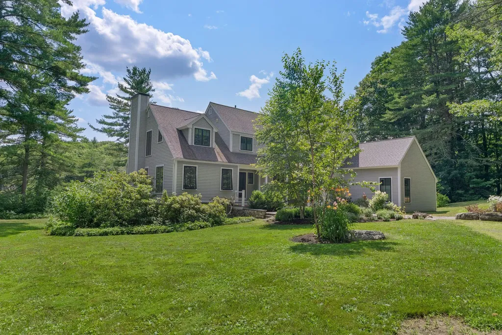 36 Old Boston Road Arundel ME 04046