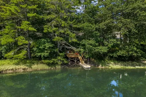 36 Old Boston Road Arundel ME 04046
