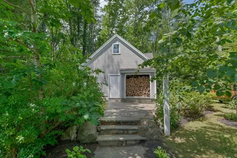 36 Old Boston Road Arundel ME 04046
