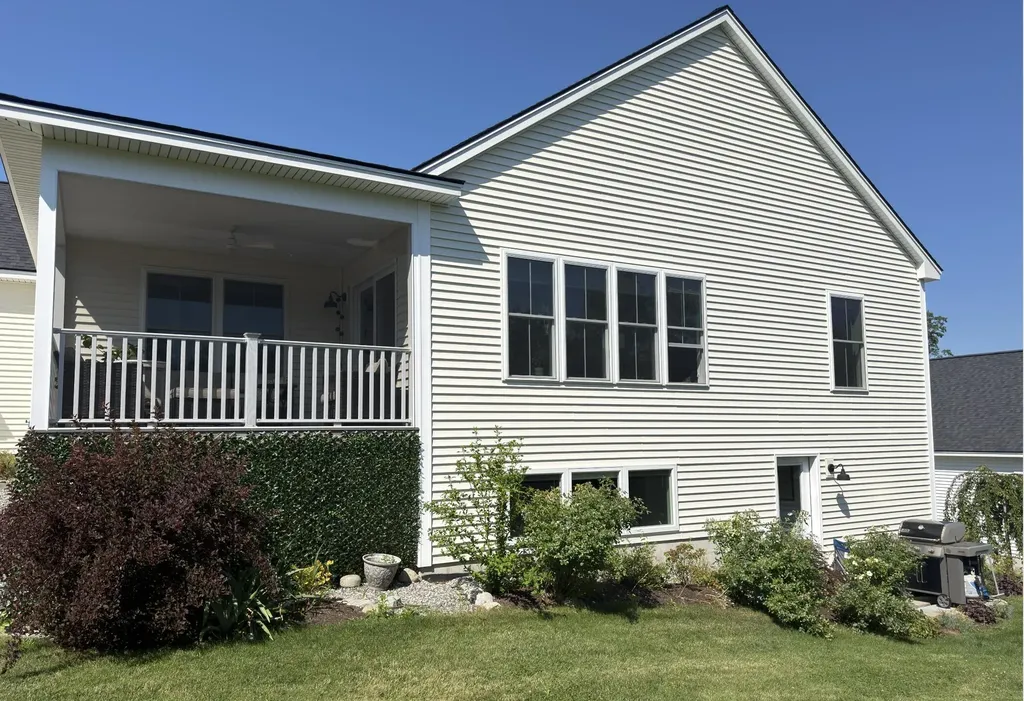 48 Maxwell Woods Drive Cape Elizabeth ME 04107