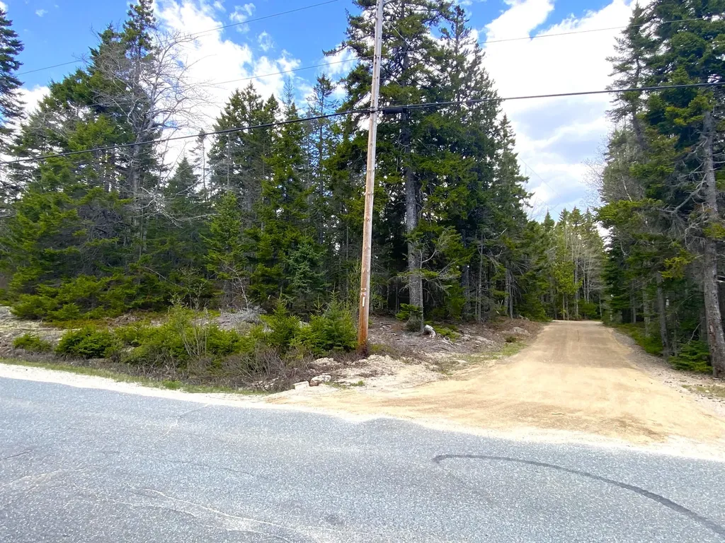 14 Woods Road Steuben ME 04680