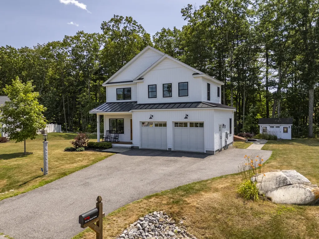 32 Ice Pond Drive Portland ME 04103