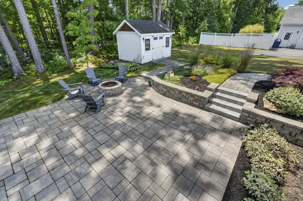 32 Ice Pond Drive Portland ME 04103