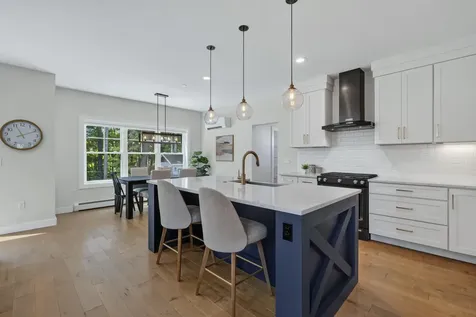 32 Ice Pond Drive Portland ME 04103
