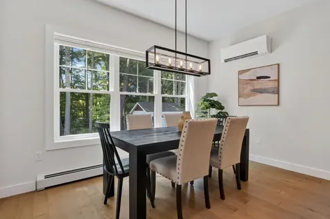 32 Ice Pond Drive Portland ME 04103
