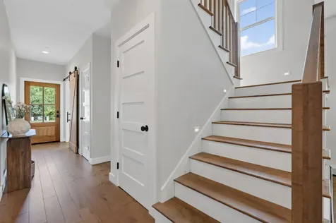 32 Ice Pond Drive Portland ME 04103