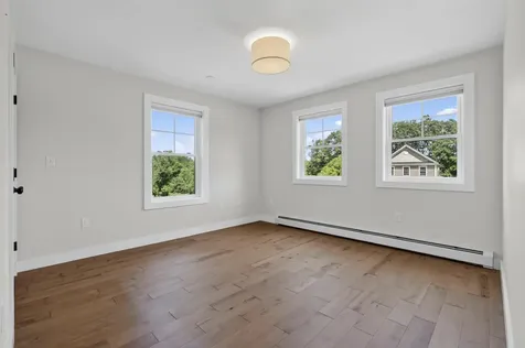32 Ice Pond Drive Portland ME 04103